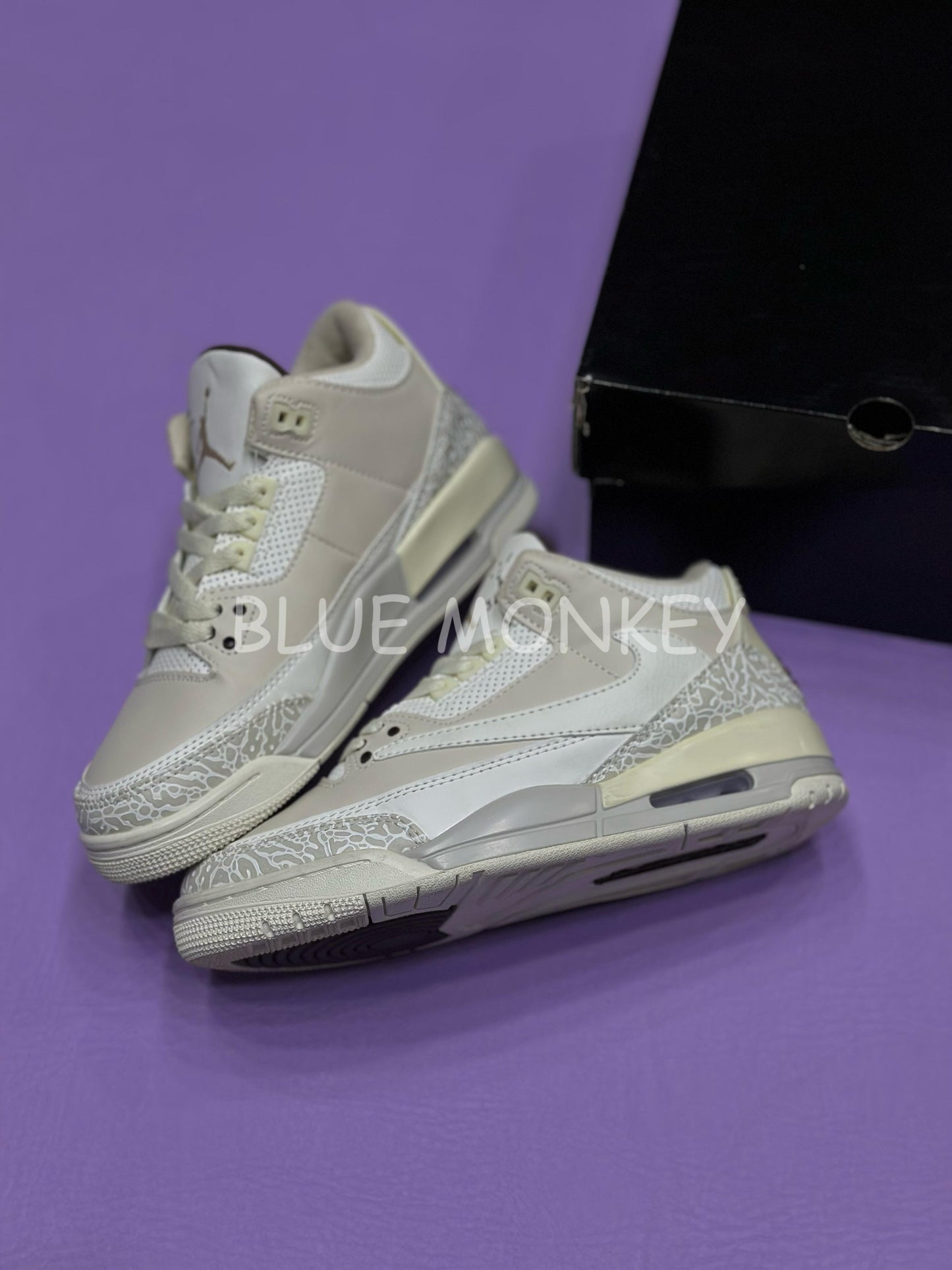 Nike Jordan Retro 3 Travis Scott white