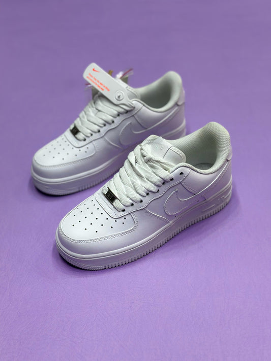 Nike Air Force One White