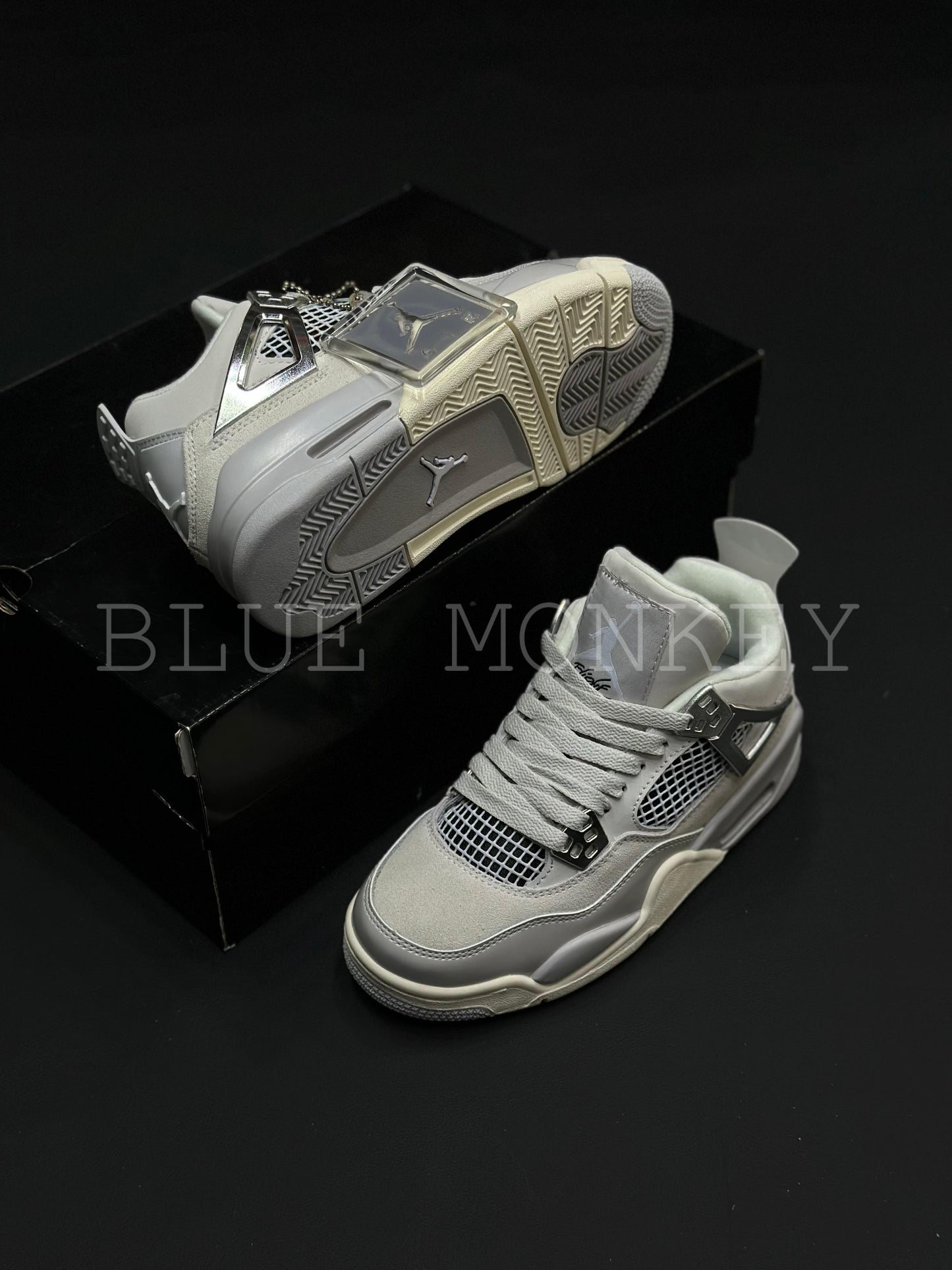 Nike Jordan 4 Retro Frozen Moments