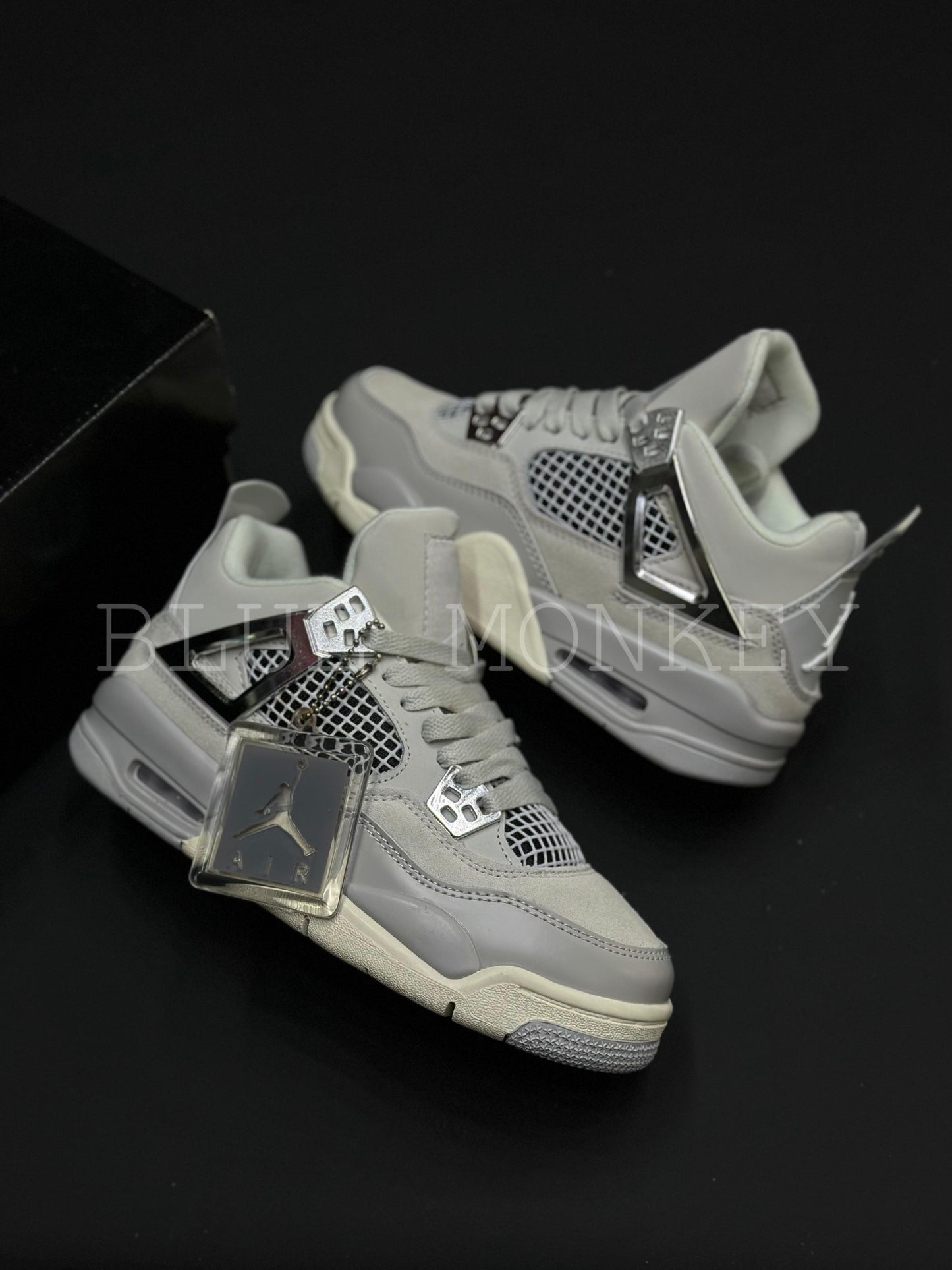 Nike Jordan 4 Retro Frozen Moments