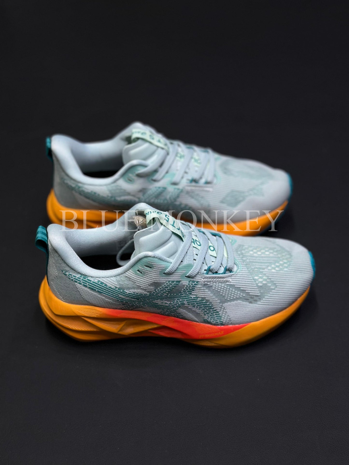 Asics Novablast 5 Blue