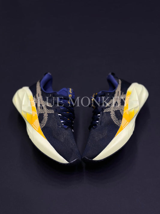 Asics Novablast 5 Black/Blue