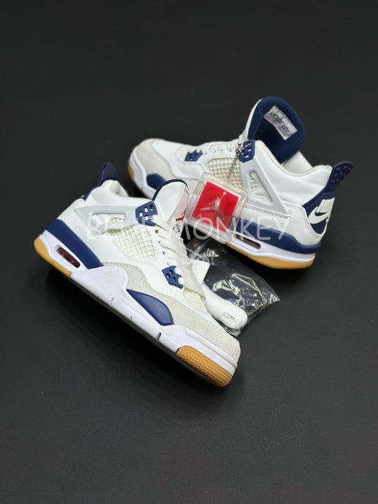 Nike SB x Air Jordan 4 "Azul Industrial"