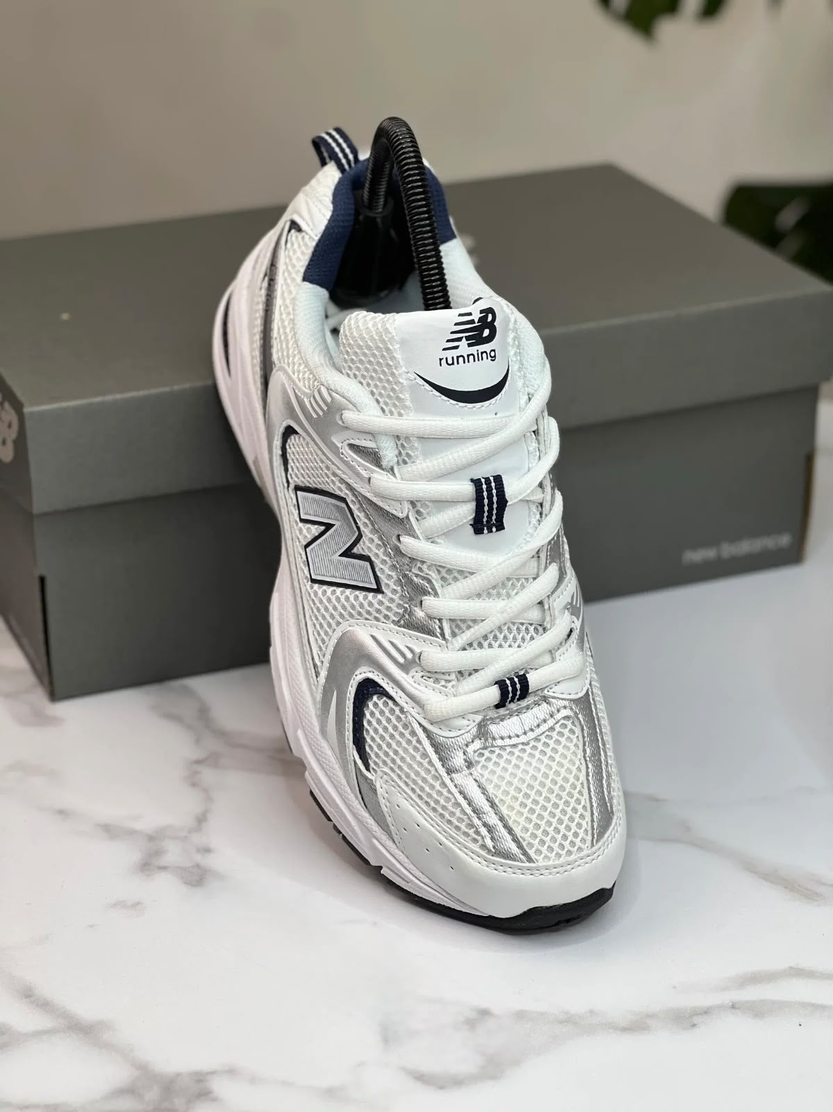 New Balance 530