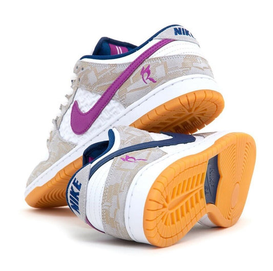 Nike SB x Rayssa Leal Dunk Low QS White Gum Blue Pink