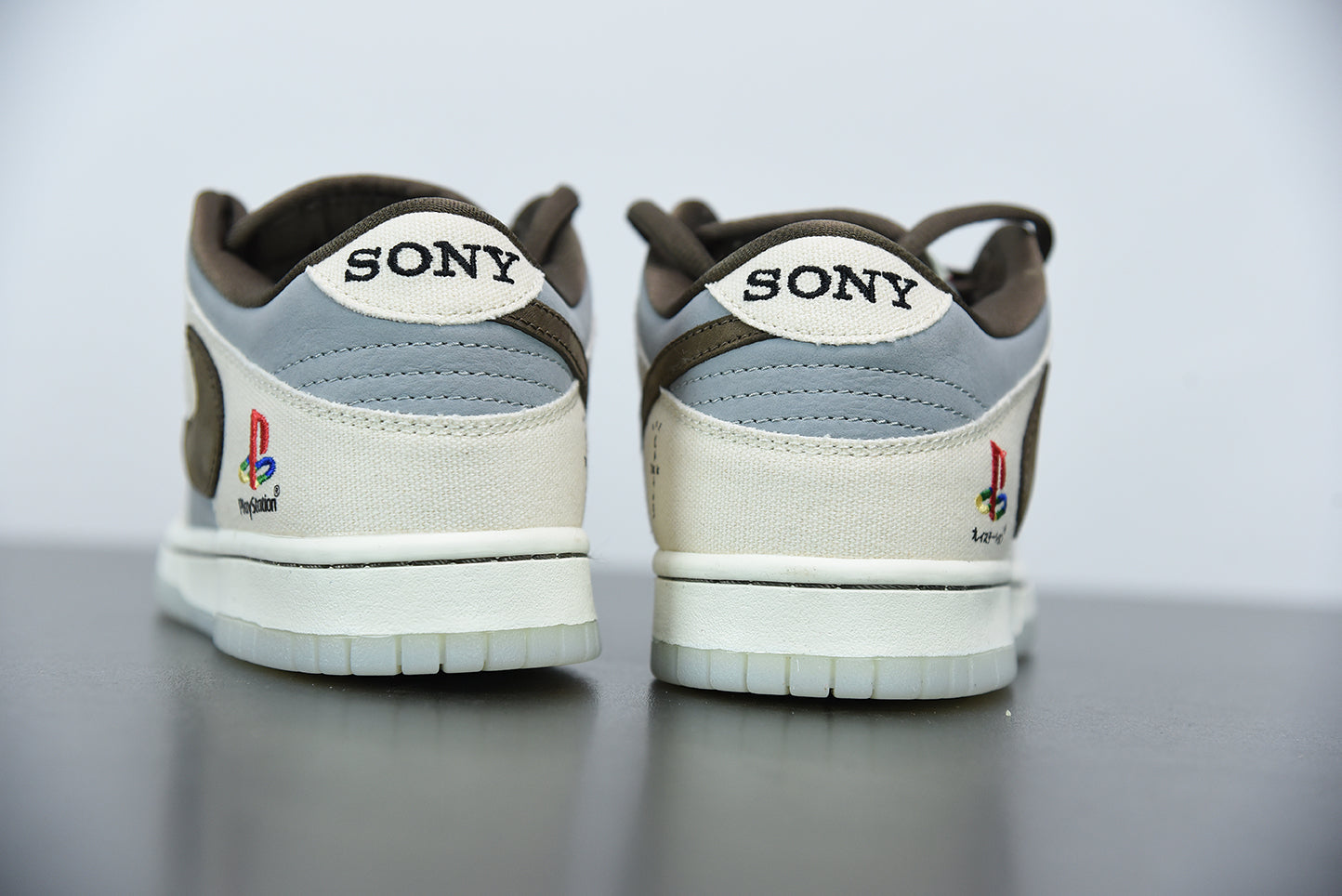 Nike Dunk Low Travis Scott x PlayStation