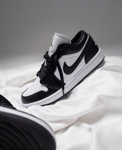 Nike Air Jordan Retro 1 Low Panda