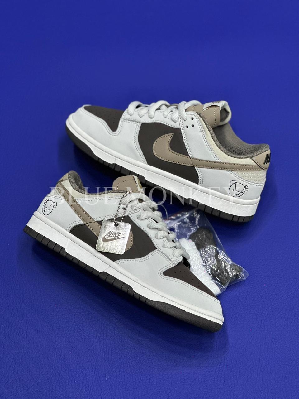 Nike Dunk SB low Otomo