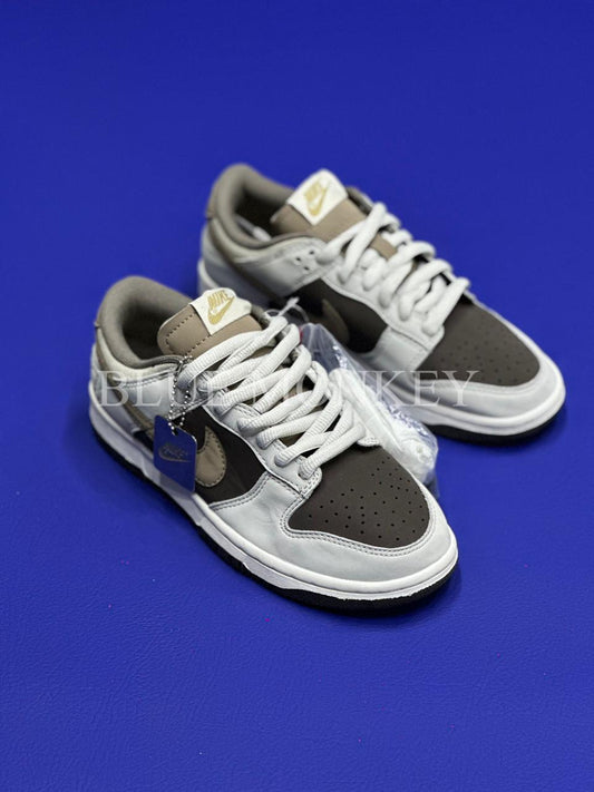 Nike Dunk SB low Otomo