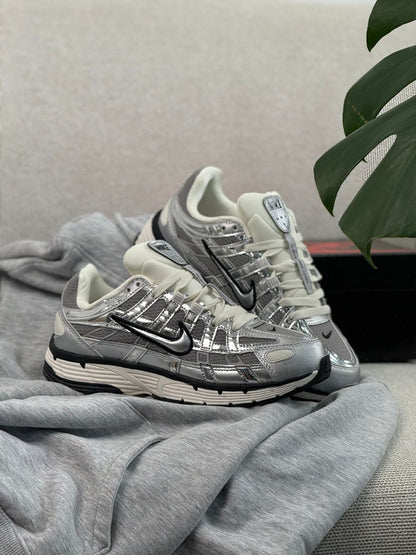 Nike P6000 Plateada