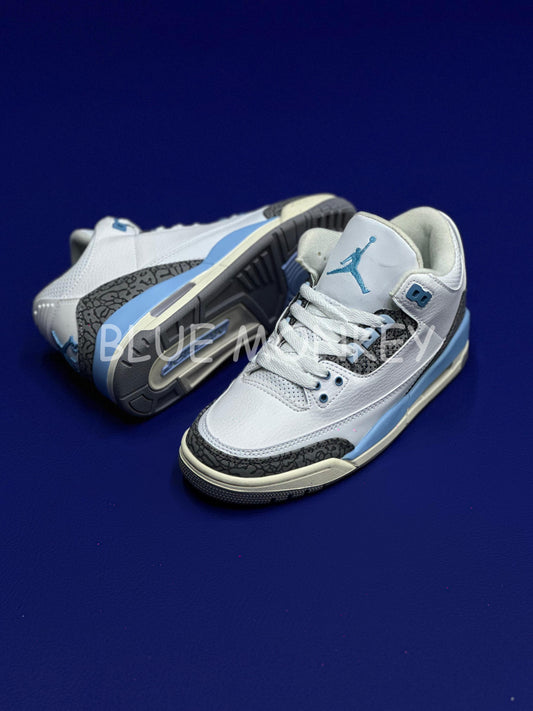 Air Jordan 3 Retro UNC