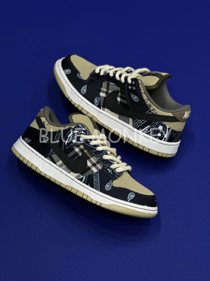 Nike SB Dunk Low x Travis Scott