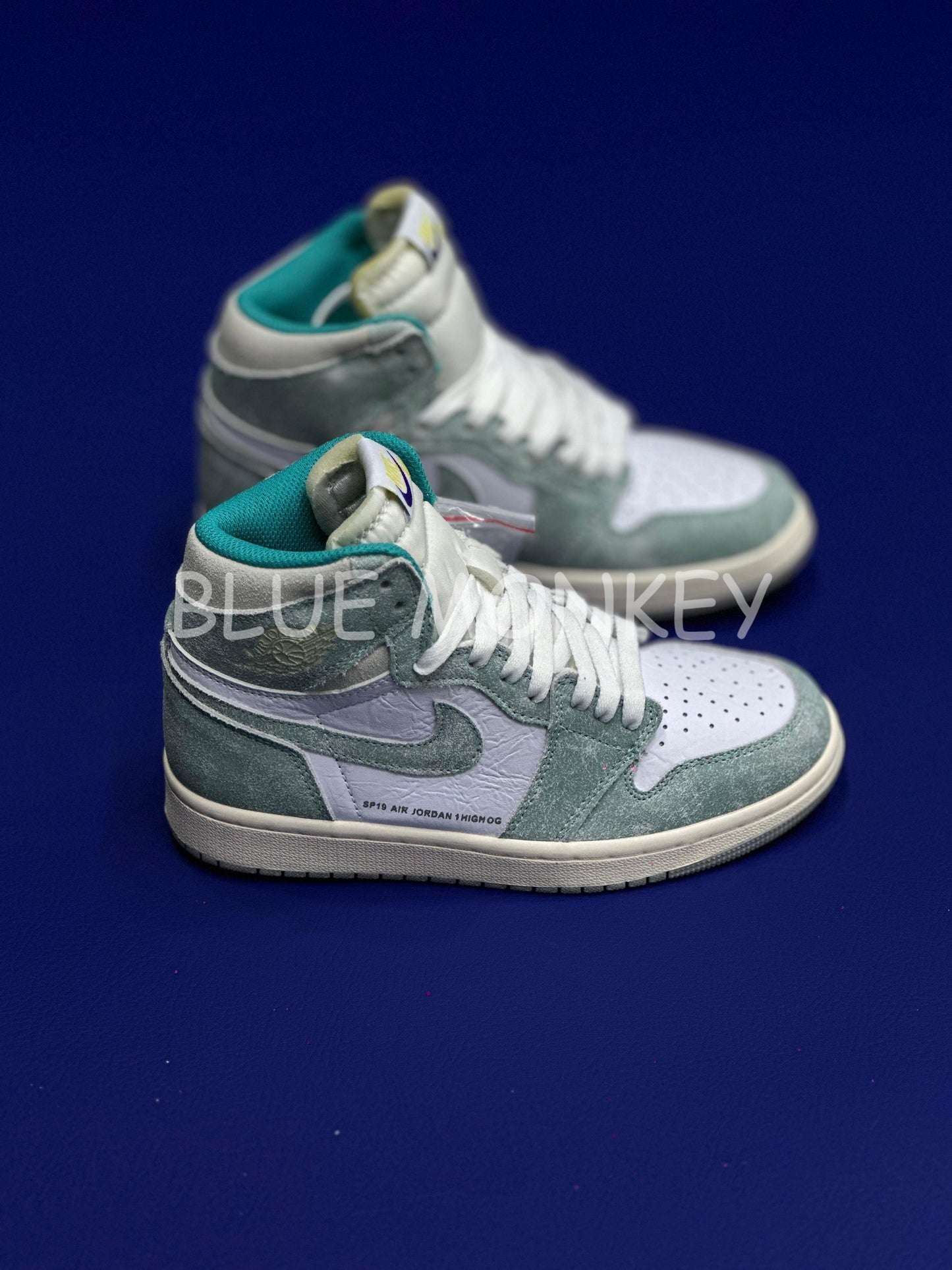 Air Jordan 1 Retro High OG 'Turbo Green'