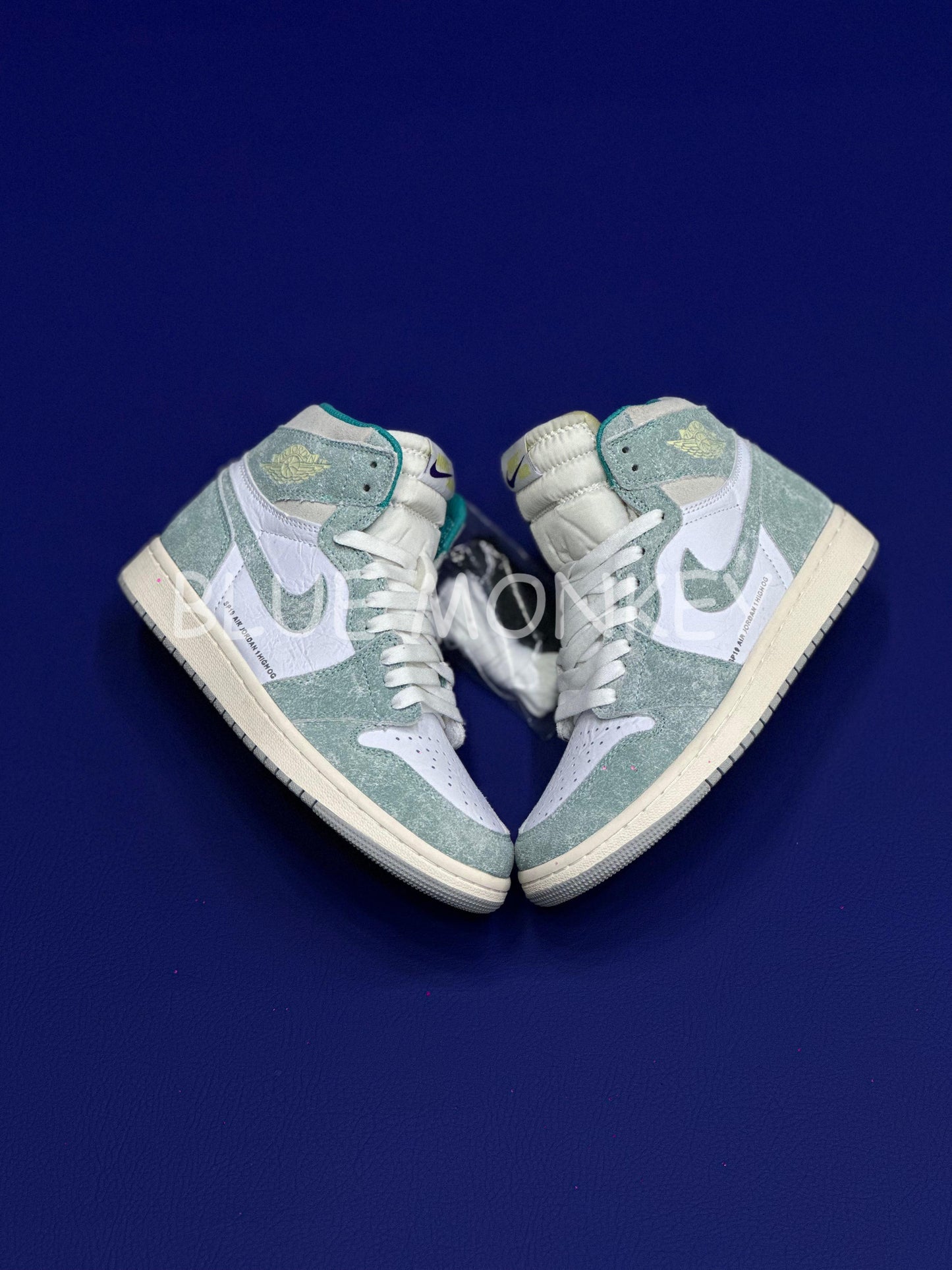 Air Jordan 1 Retro High OG 'Turbo Green'