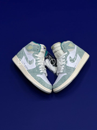 Air Jordan 1 Retro High OG 'Turbo Green'
