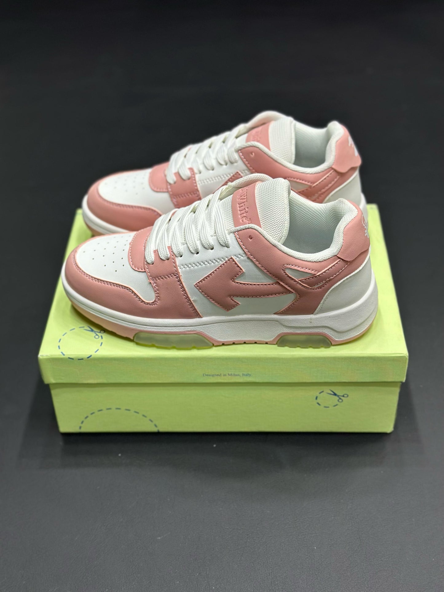 OFF WHITE OUT OF OFFICE ROSE
