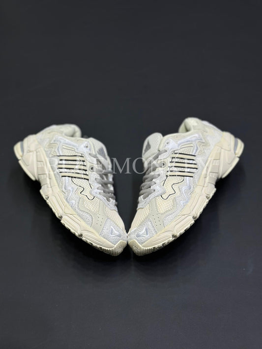 Adidas Response CL x Bad Bunny Wonder White