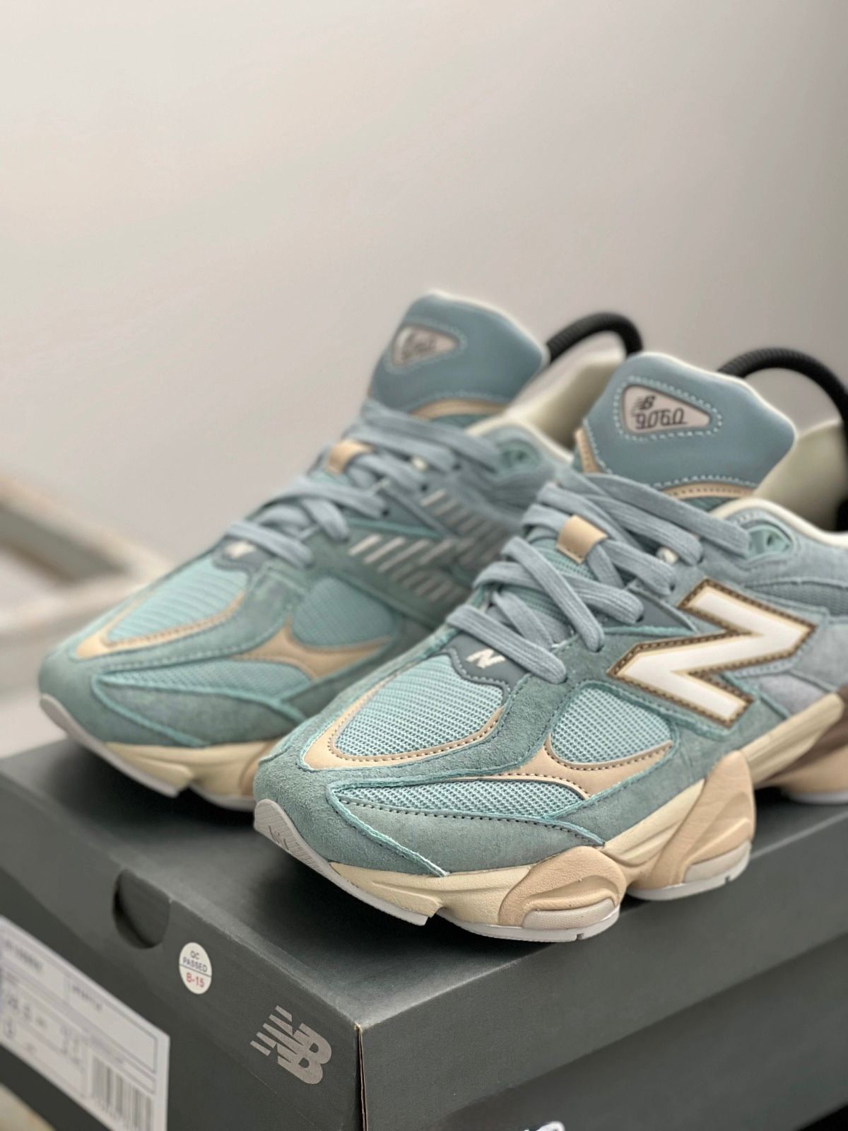 New Balance 9060 Blue