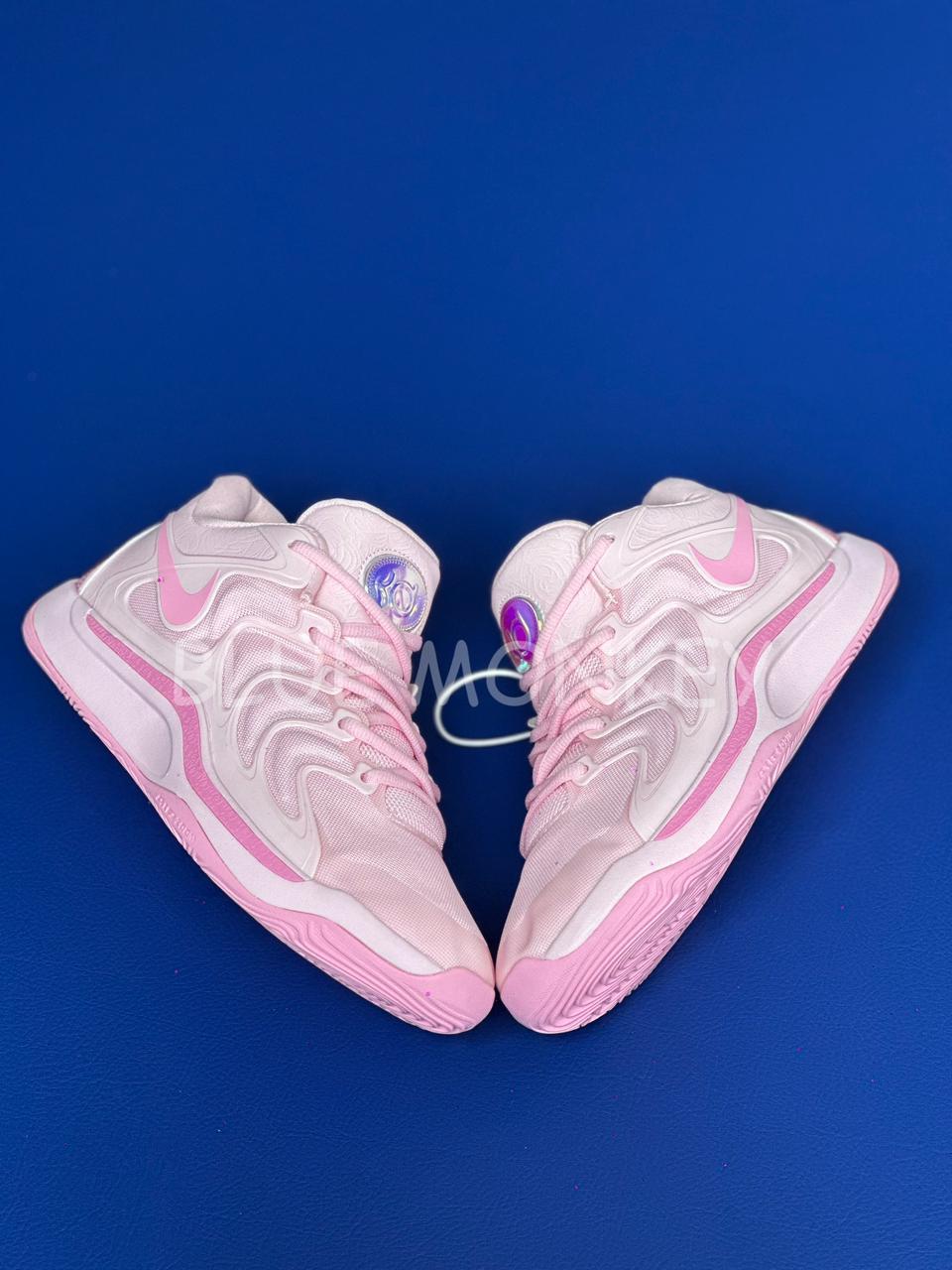 Nike KD 17 NRG 'Aunt Pearl'