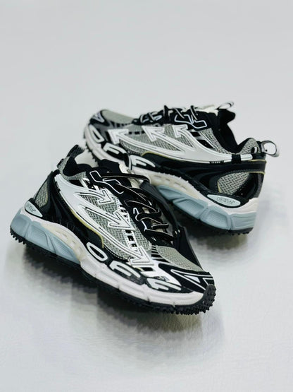 OFF WHITE Be Right White-Black