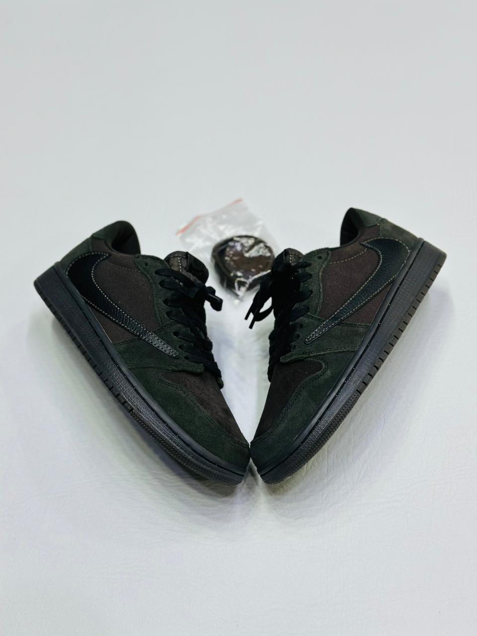 Nike Air Jordan 1 Low Travis Scott x  "Velvet Brown"