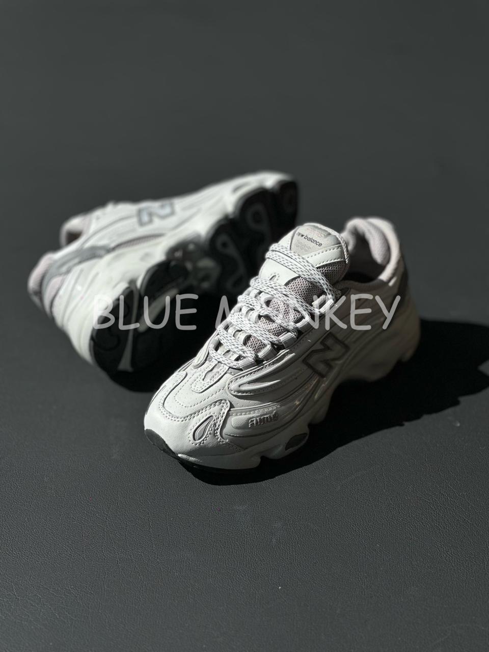 New Balance 1000 Gray