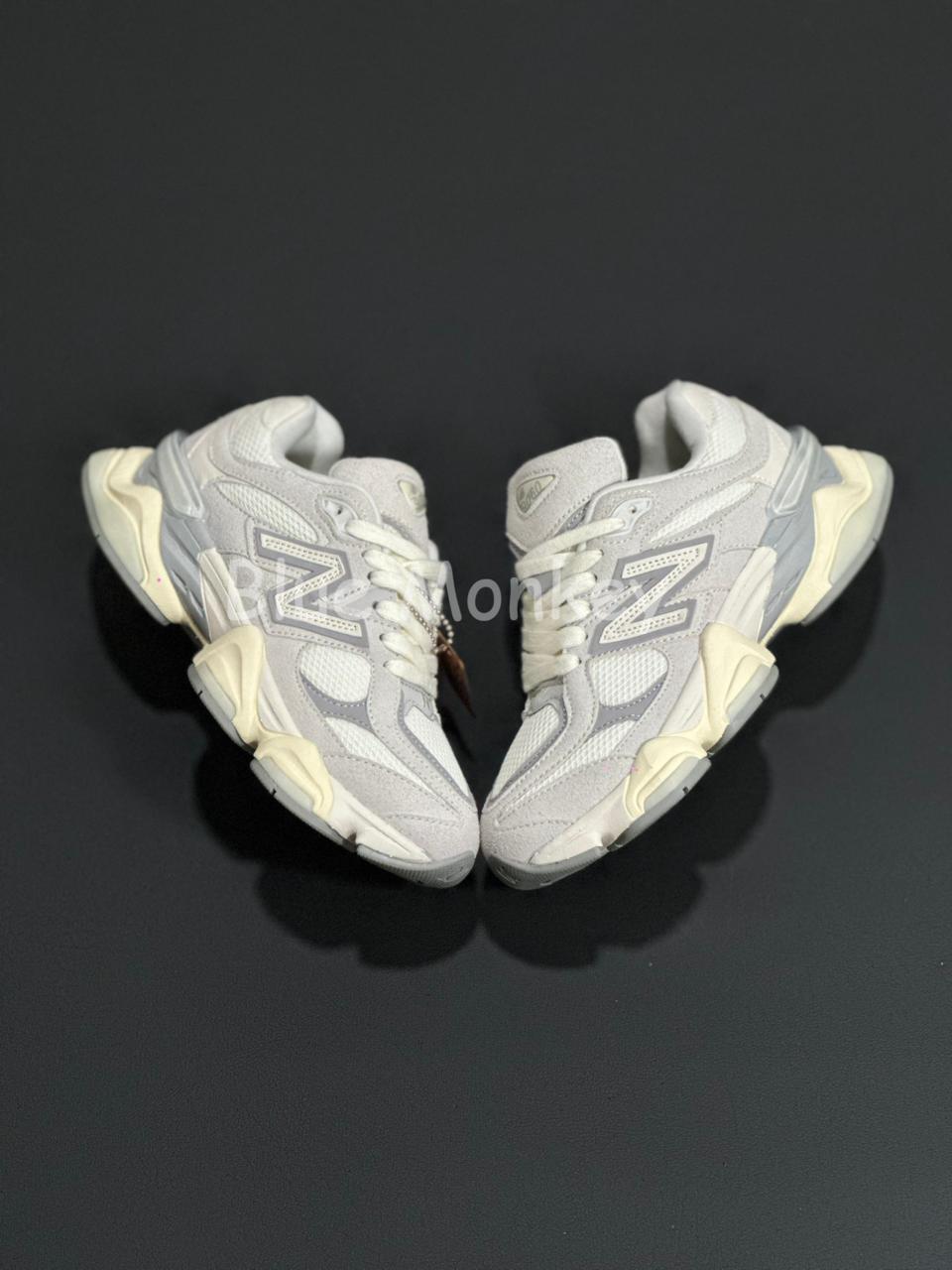 New Balance 9060 Gray/N