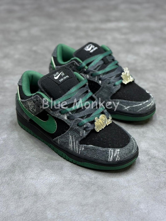 Nike SB Dunk Low There Skateboards