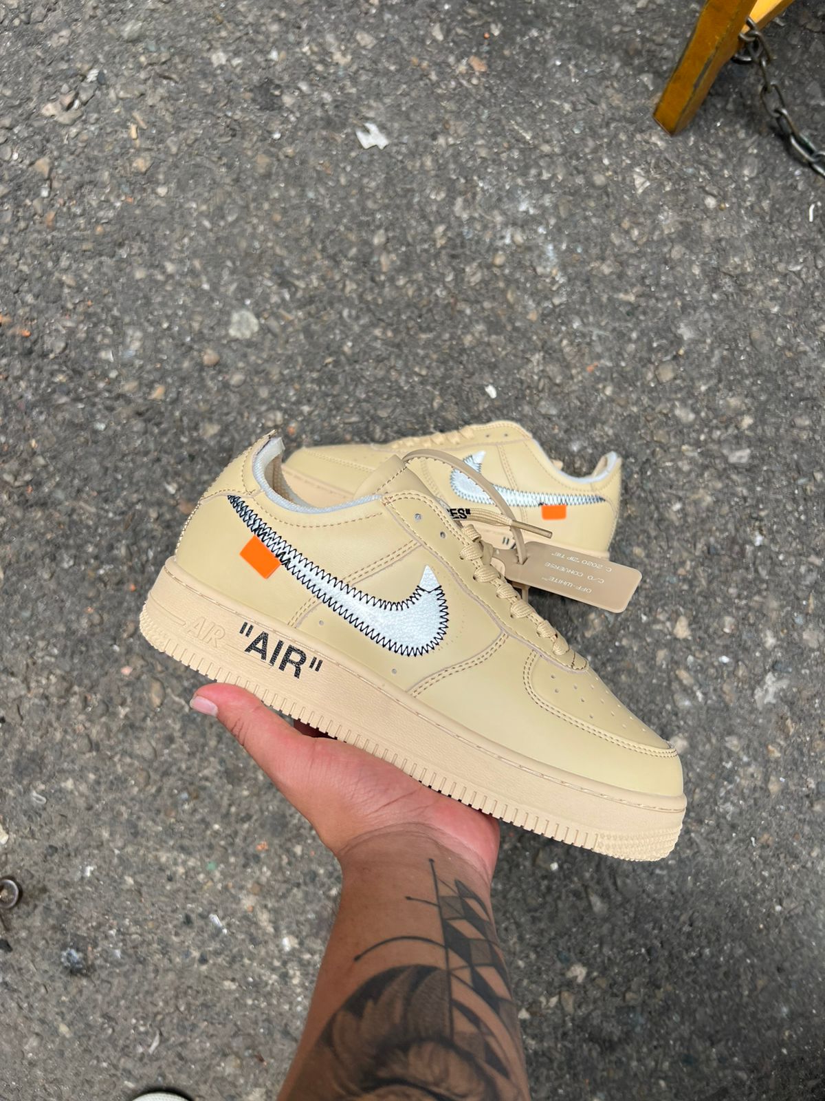 Nike Air Force 1 Low Off-White "Sesame"