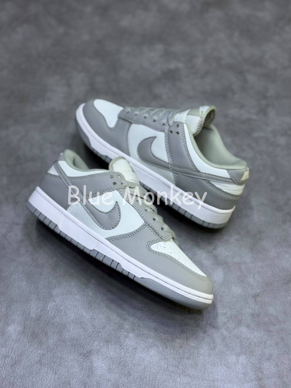 Nike SB Dunk Low Grey