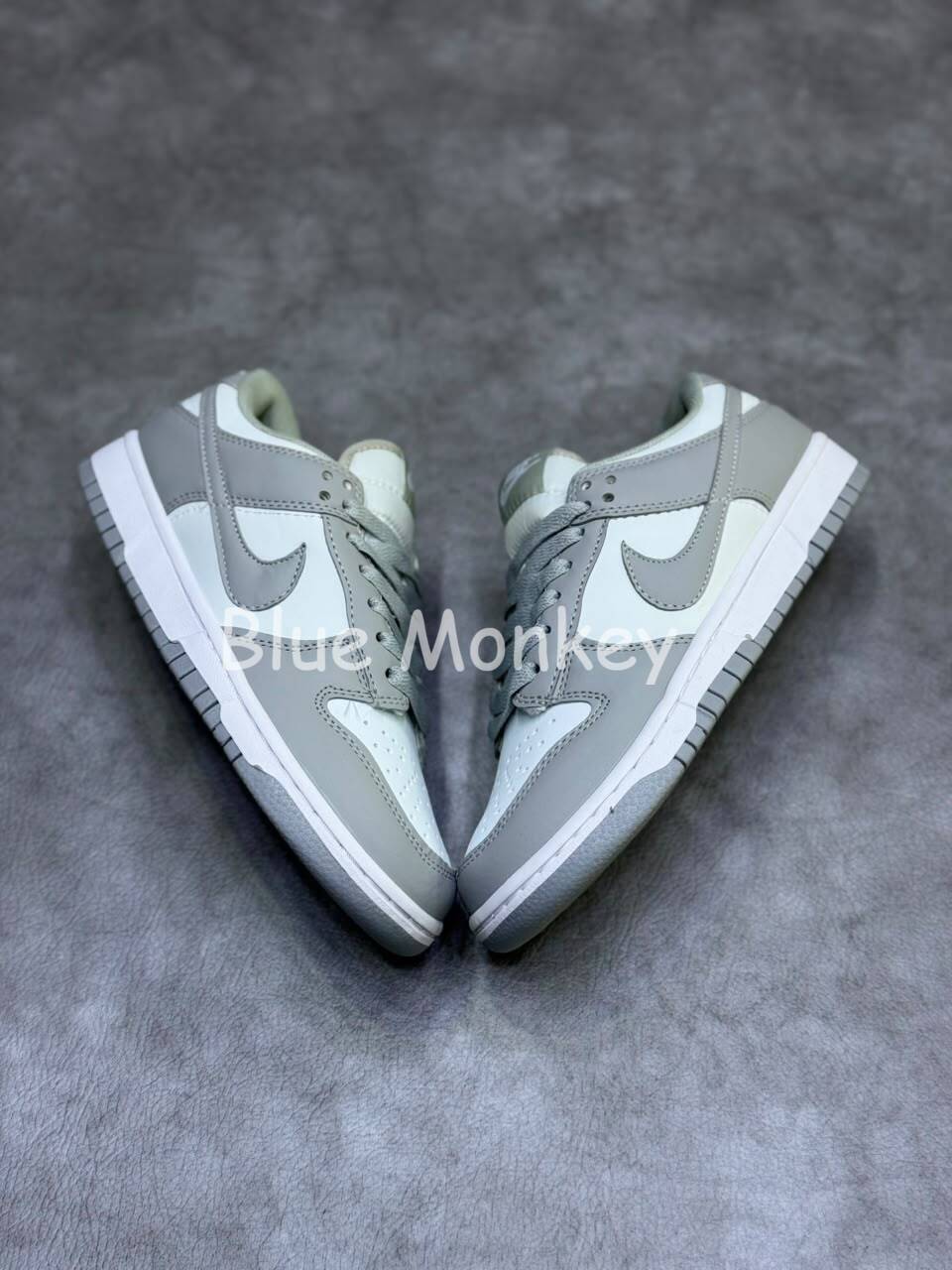 Nike SB Dunk Low Grey