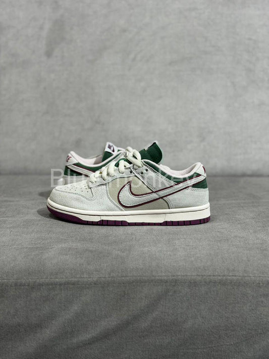 Nike Dunk Low Otomo