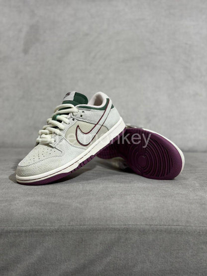 Nike Dunk Low Otomo