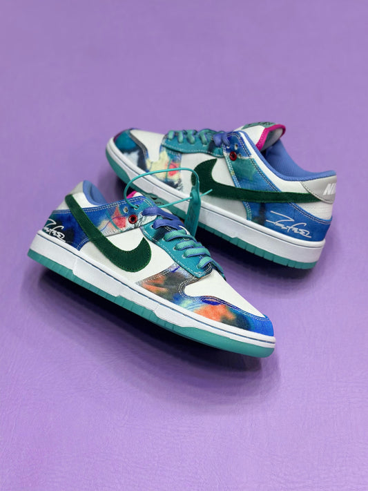 Nike SB Dunk Low ¨Futura Laboratories Bleached Aqua¨