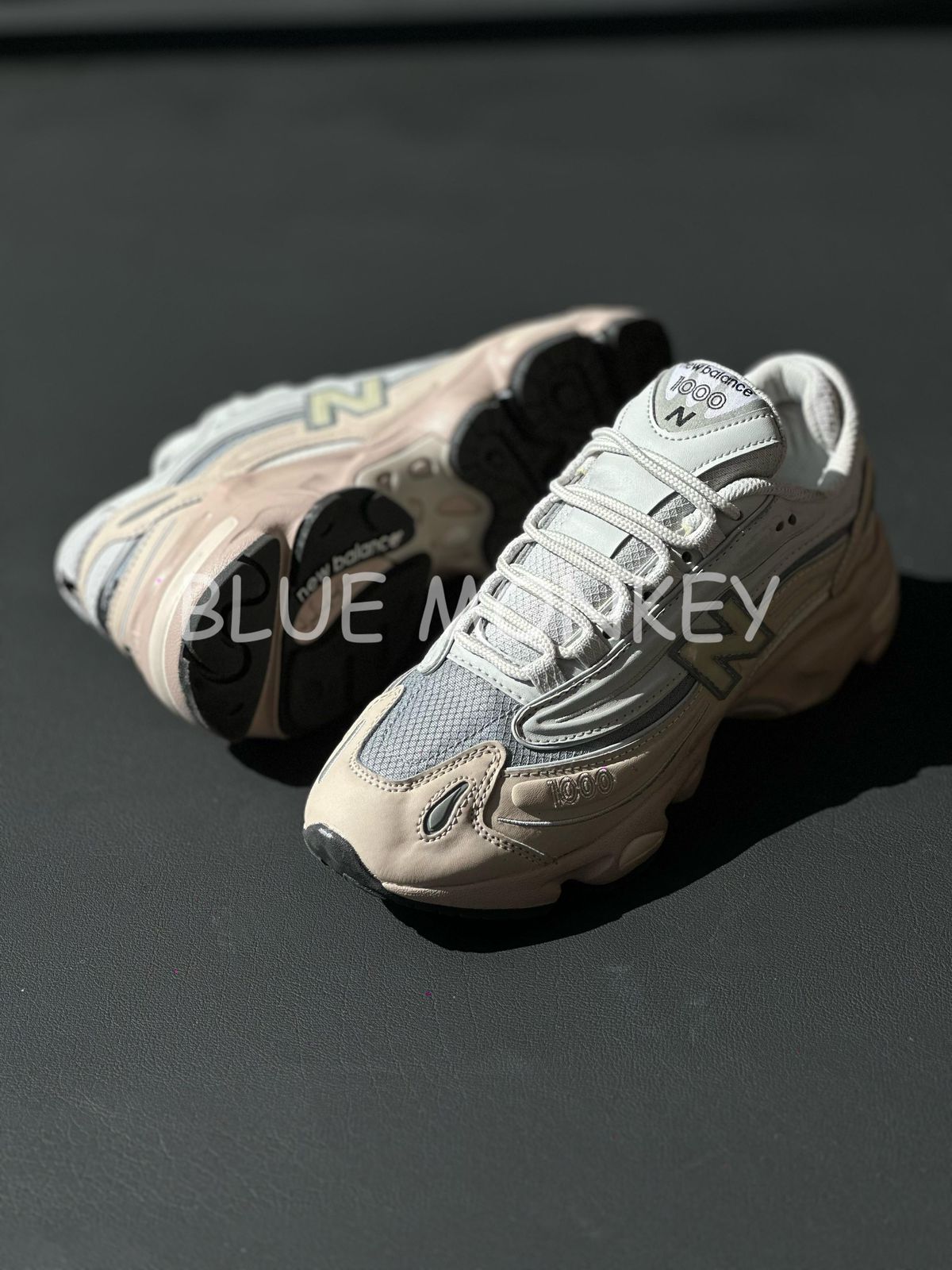 New Balance 100-Moonrock