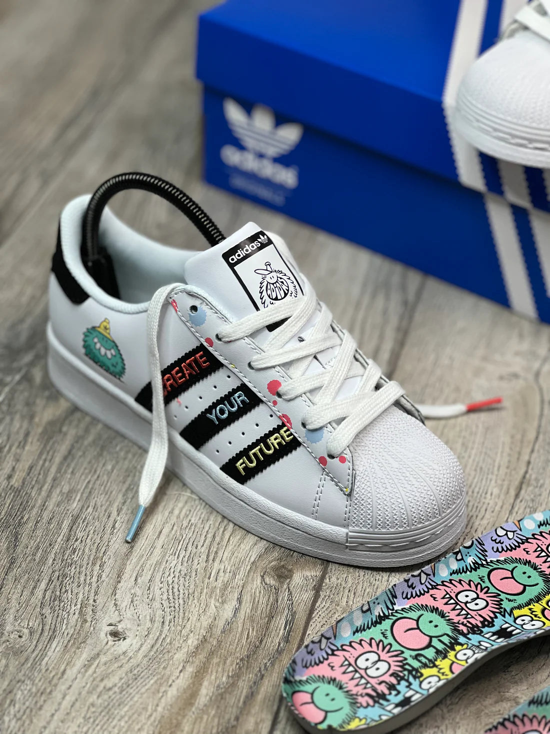 Adidas Super Star X Kevin Lyions