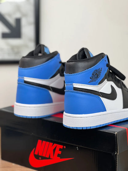 Air Jordan 1 UNC TOE