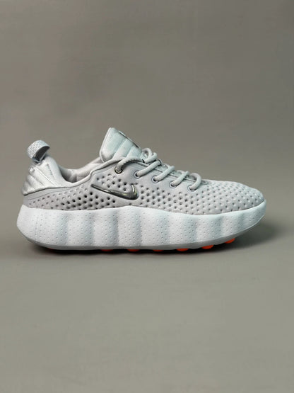 Nike Mind 002  Hyper