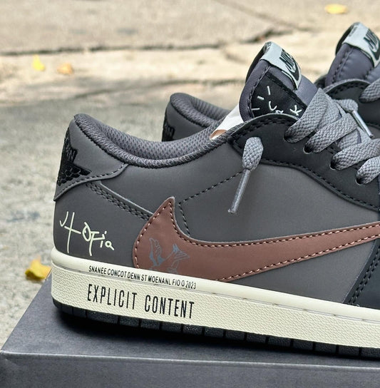 Jordan 1 Retro x Travis Scott low Utopia