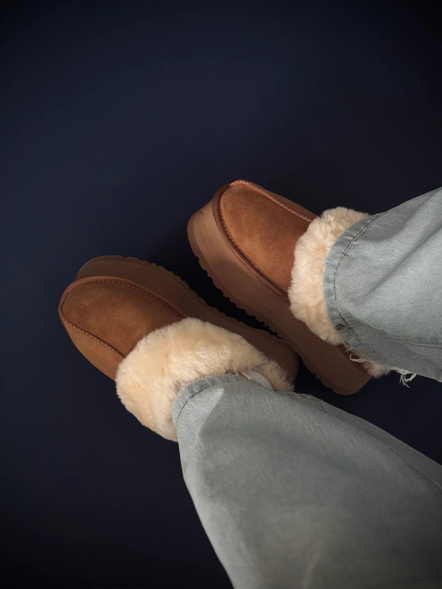UGG