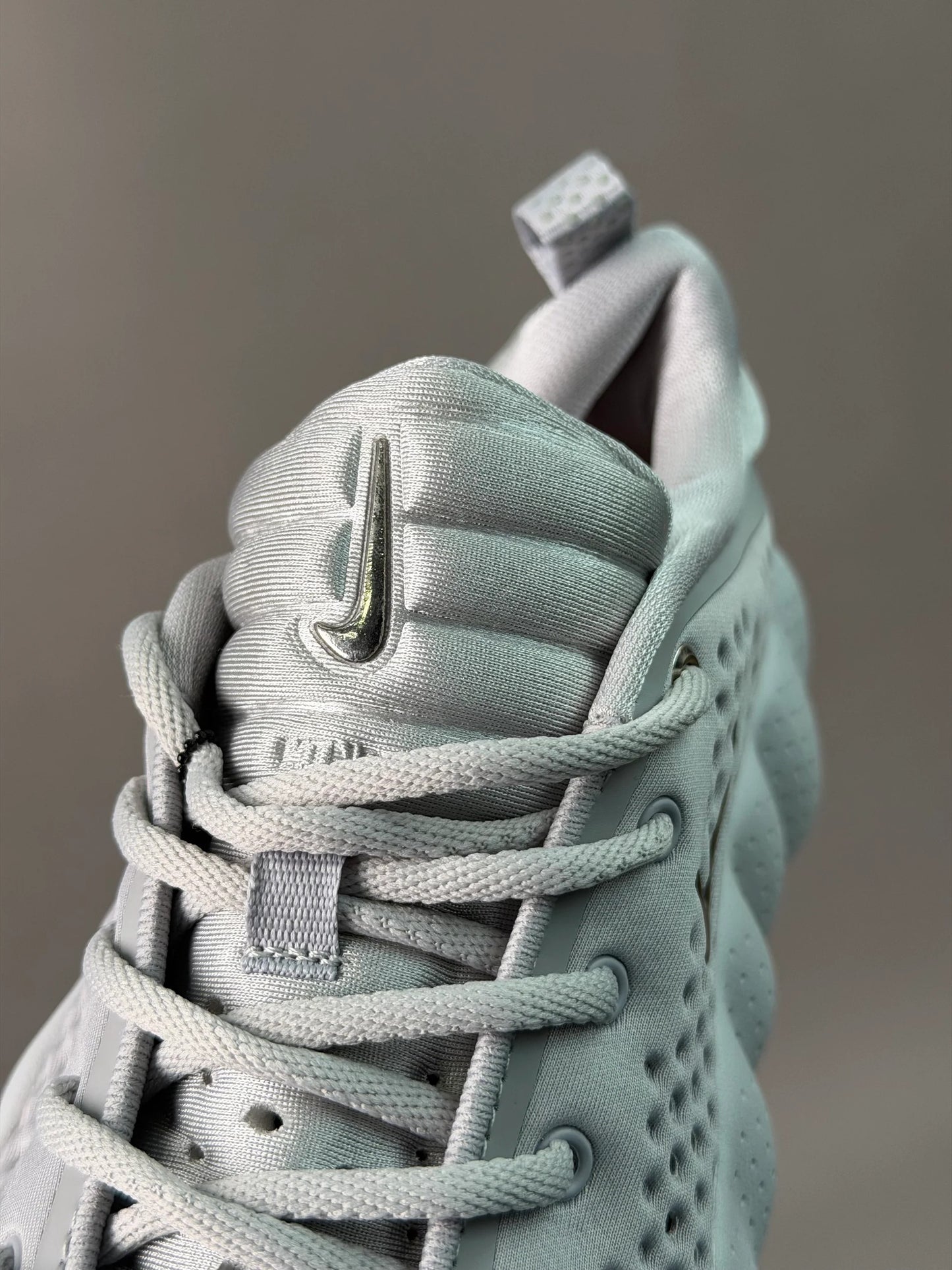 Nike Mind 002  Hyper