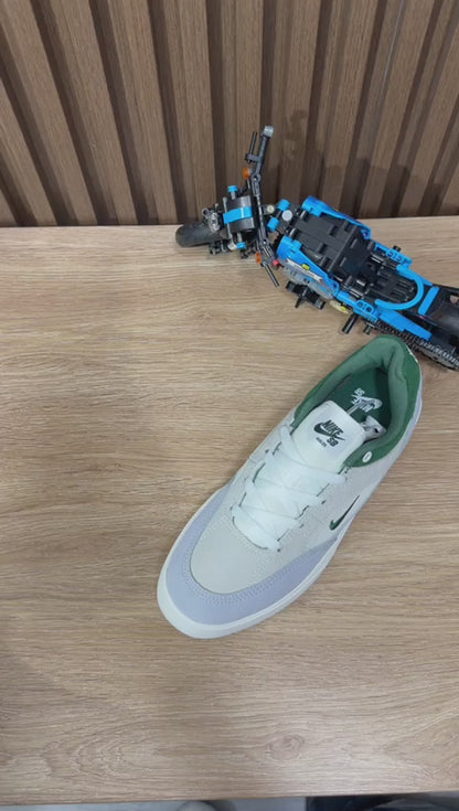 Nike SB Malor